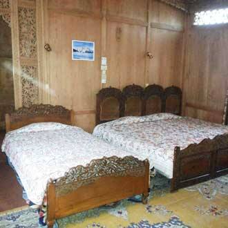 New Panama Houseboat, Srinagar 2